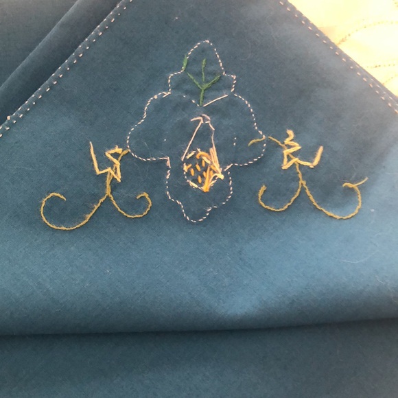Embroidered and Appliqué Napkins - Picture 3 of 4